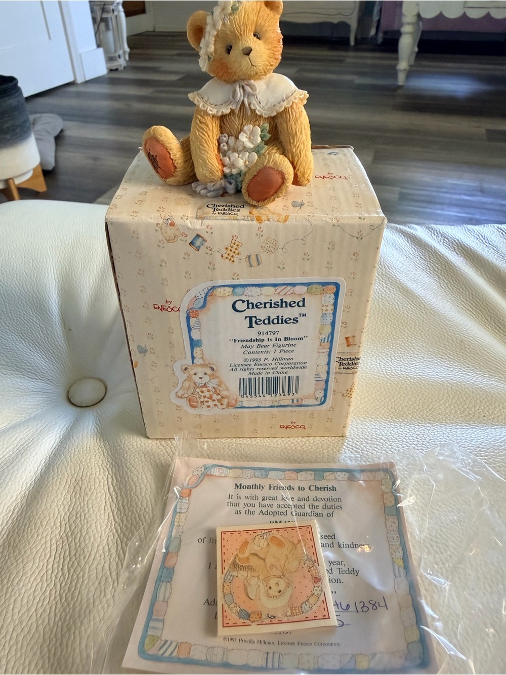 Cherished Teddies Friendship is in Bloom